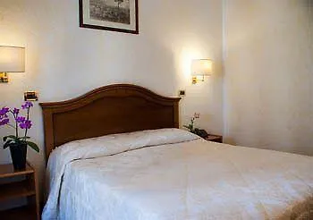 Hotel Sant'angelo Rome