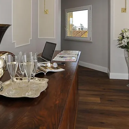 Relais Terme Di Tito Bed & Breakfast 3*