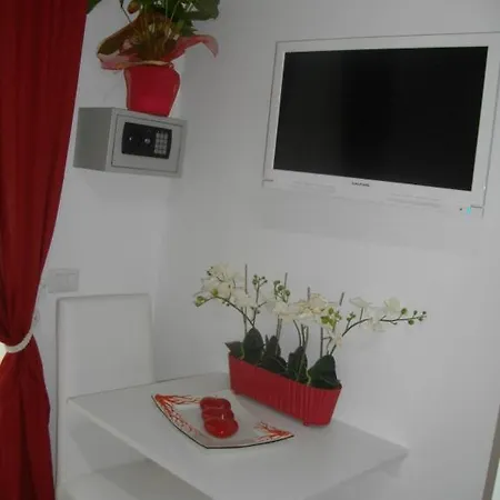 Penzion Etere In Prati 3*