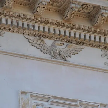 Mimosa Pantheon Отель *
