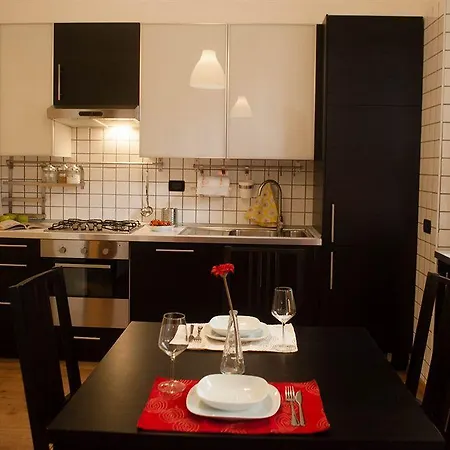 Almes Guest house 2*