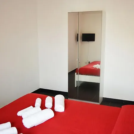 Casabella Hotel *
