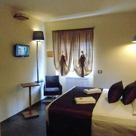 Aida Charming Bed & Breakfast 2*