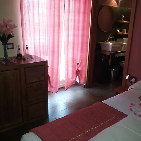 Aida Charming Bed & Breakfast Rome