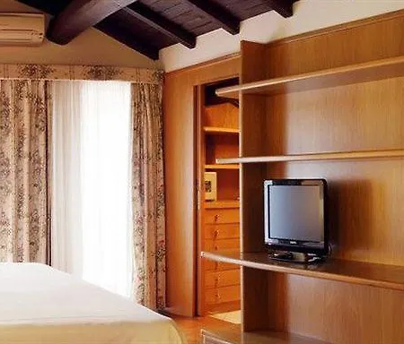 Santa Chiara Hotel