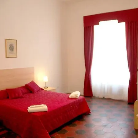 Federico Oda ve Kahvaltı Roma