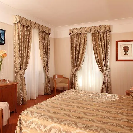 Ottocento 4*