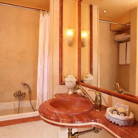 Ottocento Hotel 4*