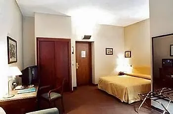 Domus Aventina Hotel 3*