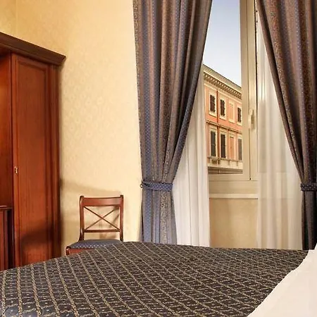 Serena Hotel