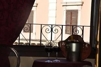 Le Di Via Ottaviano - In Bed and breakfast Roma