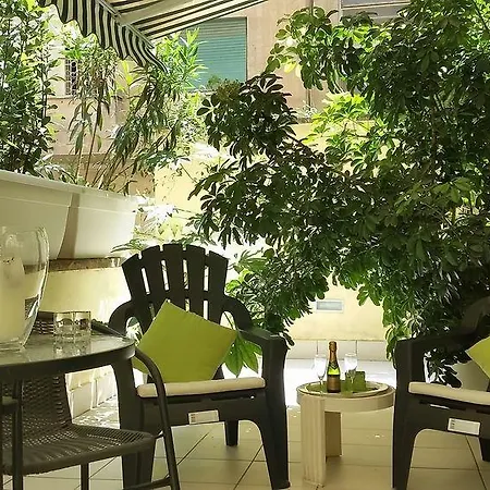 Pratinnvatican Couette-café Rome