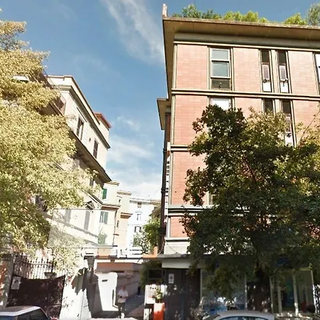 Orange Hotel