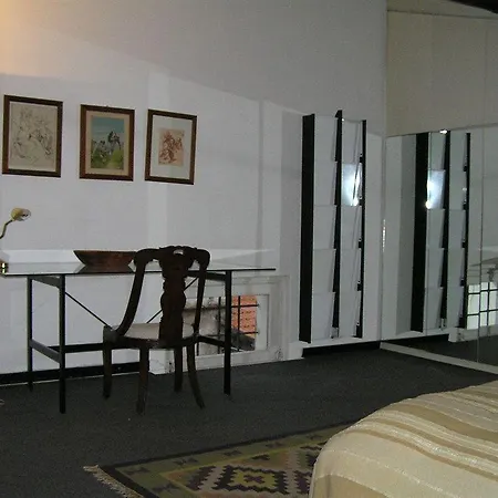 Coronari Apartment