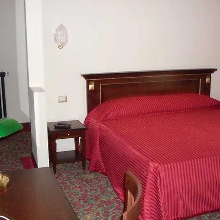 Beau Site - Antica Residenza Affittacamere Roma