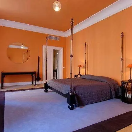 Le Tre Apartment