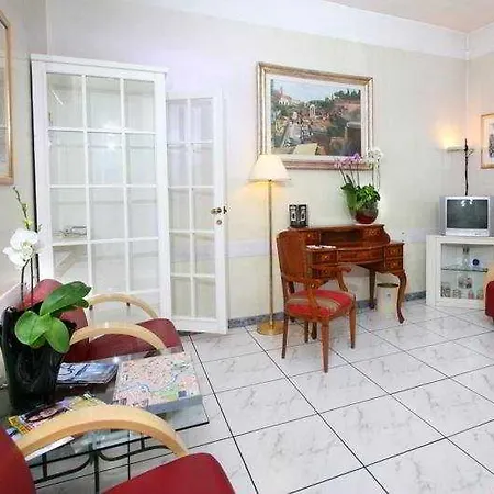 Chapter Hotel 4*