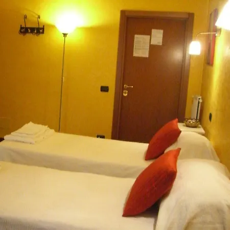 Julius Caesar 183 Guest house Rome