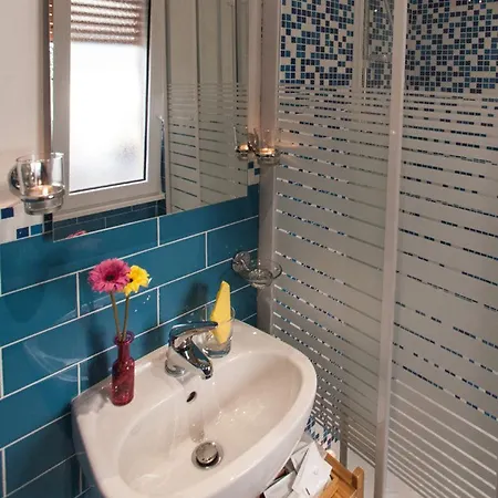 Chroma Italy - Chroma Marconi Guest house