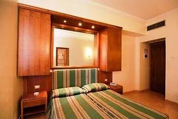 Raeli Floridia 3* Roma