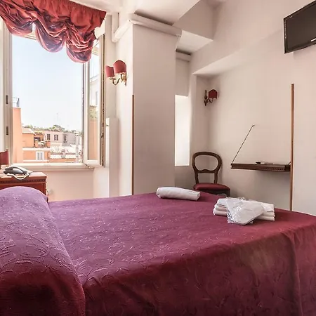 Foro Imperatori Szálloda 3*