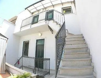Lodi Aparthotel Roma