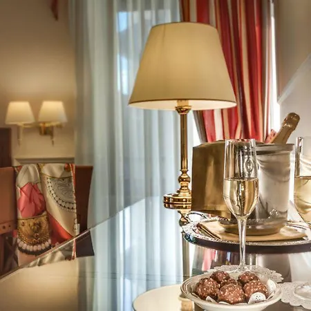 Palazzo Cardinal Cesi Hotel 4*