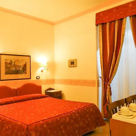 Giuliana Hotel 2*