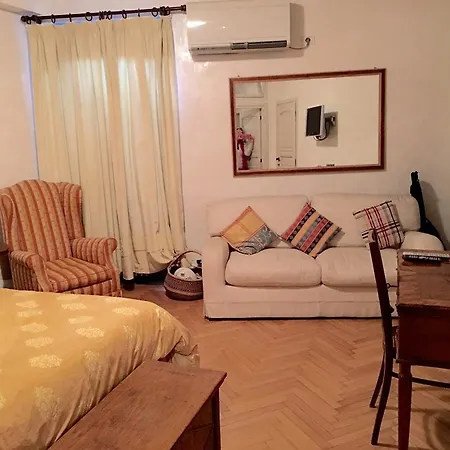 Studio Via Del Babuino Apartment
