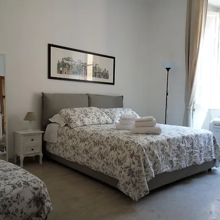 Roman In Via Cavour Holiday home Rome