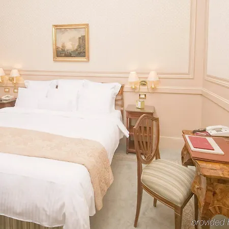 Marriott Grand Flora מלון 4*
