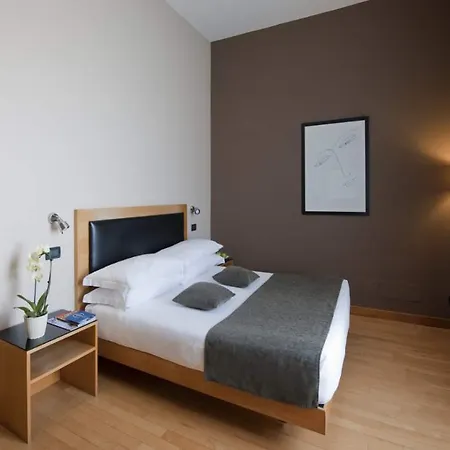 Western Ars Hotel