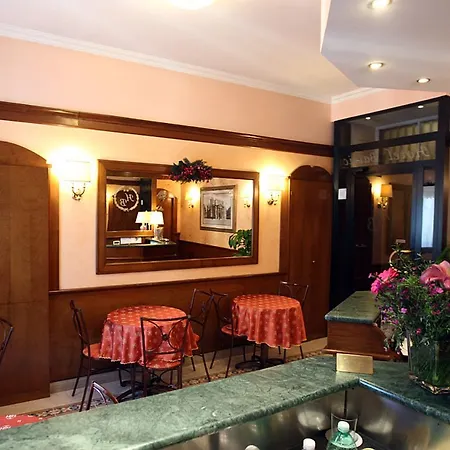 Baltico Hotel 2*