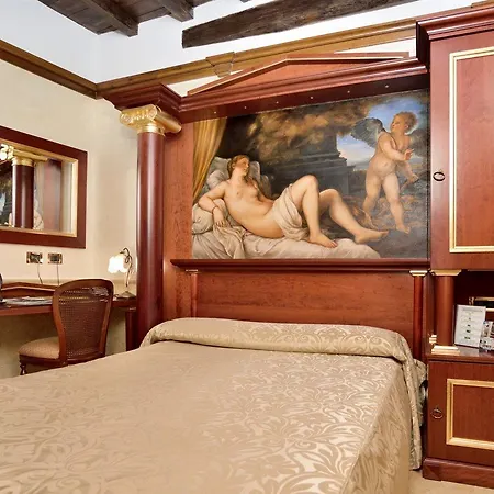 Hotel Pantheon
