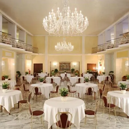 Hotel Lh Grand Hermitage 4*
