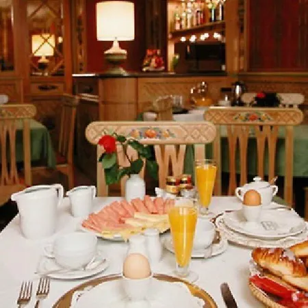 Hotel Valle Rome
