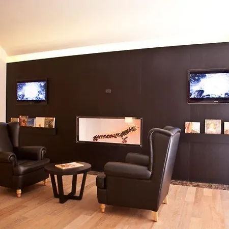 Hotel The First Arte - Preferred & 5*