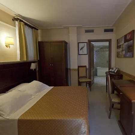 Hotel Aurelius Art Gallery 3*