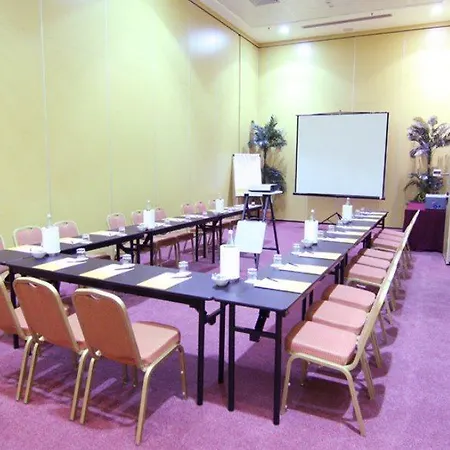 Hotel Capannelle Rome