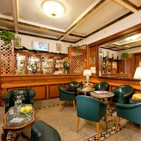 Hotel Bolivar 4*