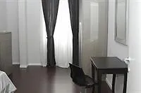 Hotel Brothers And Sisters Bed And Breakfast Rome