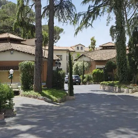 Hotel Eurogarden 3*