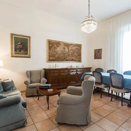 Domus Al Palatino Rome