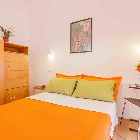 Guest house True Colors *