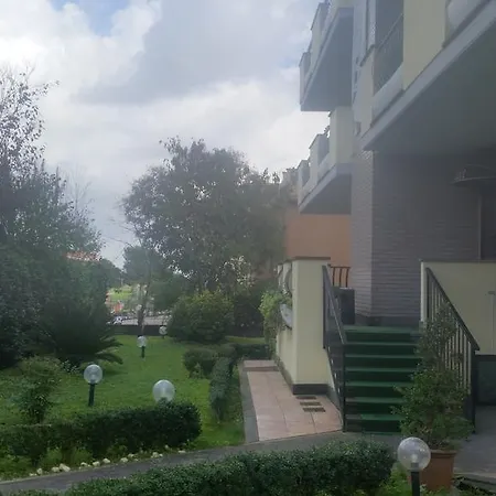 Hotel Octavia 3*