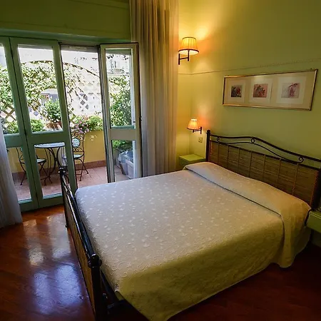 Lilium Boutique Řím