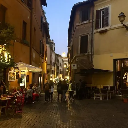 Frühstückspension Il Vicolo Di Trastevere Rom