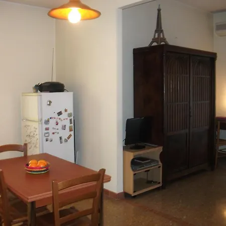 Casa Lorenzo Magnifico Roma