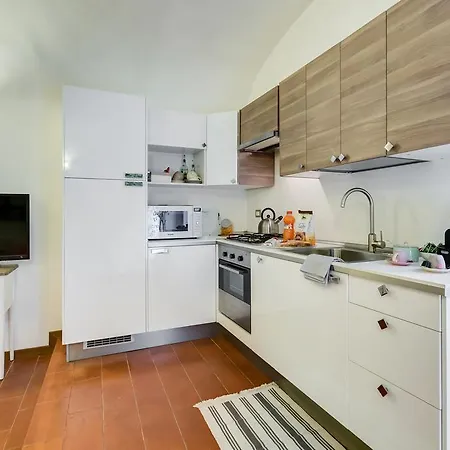 Apartment Purificazione 44