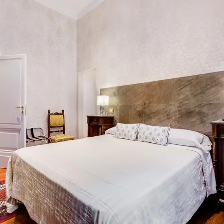 Bed & Breakfast Affreschi Su Luxury Rome